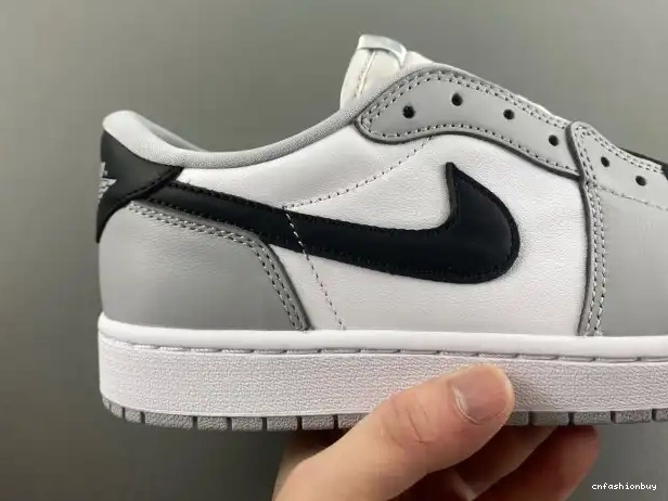 OG Low Barons CZ0790-110 1 Jordan Air 0328